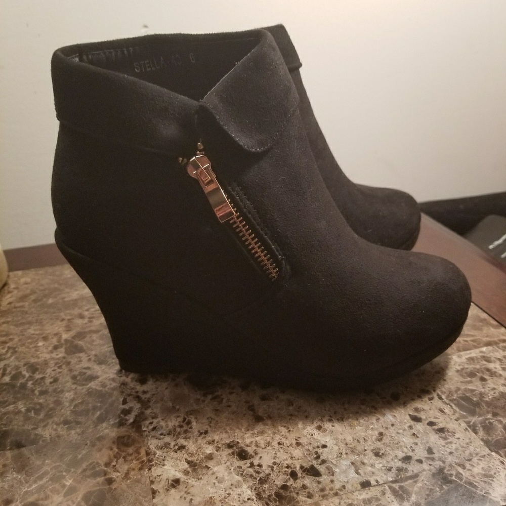 Top Moda Stella Wedge Ankle Booties